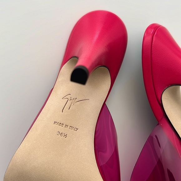 Giuseppe Zanotti Earthshine Plexi Sandals Sz 36.5 Fits Small - Picture 1 of 6